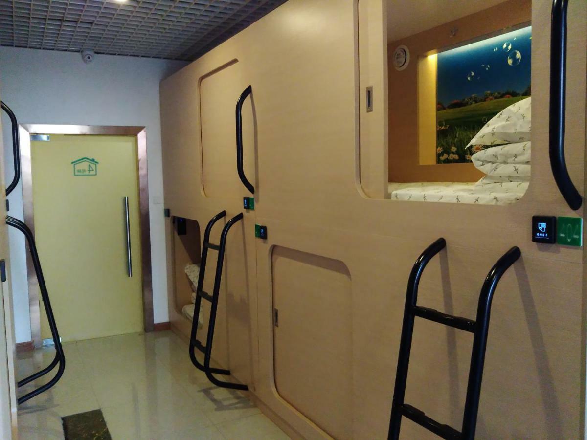The Olive Tree Capsule Hostel Shénzhen Exterior foto